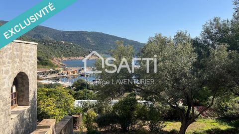 Nadège LAVENTURIER vous propose en exclusivité cette magnifique maison située dans le charmant village de Cargèse, idéalement nichée entre mer et montagne. Exposée plein sud, cette propriété unique offre une vue imprenable sur la mer et les montagnes...