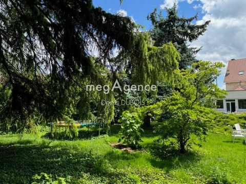 Maison de ville 7 chambres et terrain constructible
