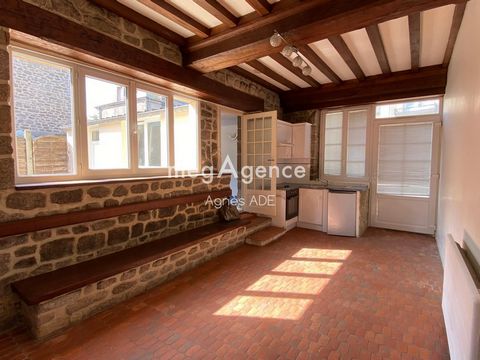 Maison 2 pièces + cour