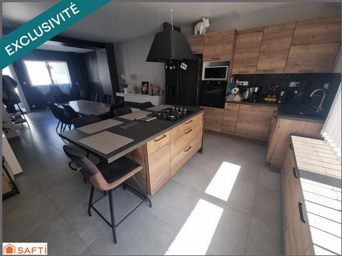 Jolie maison en pierre entièrement rénovée