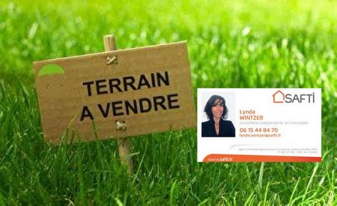 A Sundhouse, proche de toutes commodités, terrain hors lotissement.