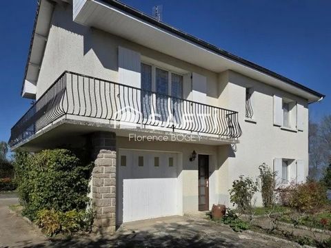 Maison familiale avec jardin et verger dans un quartier paisible