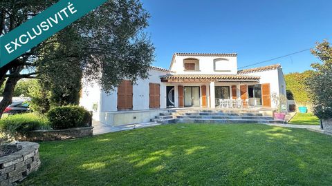 Une belle maison maçonnée familiale avec piscine