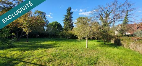 Proche centre ville collège terrain constructible