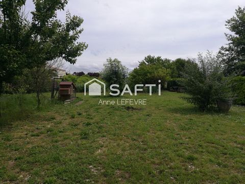 Beau terrain à bâtir entièrement clos de 1454m²