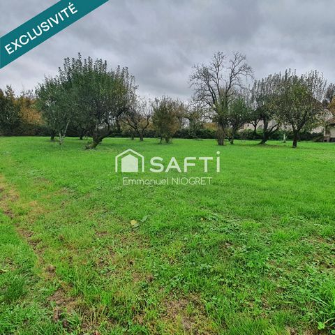 Superbe terrain constructible de 940 m²