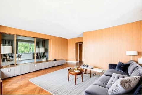 Appartement de type 3 à Garches - Vue imprenable Paris - Parking.